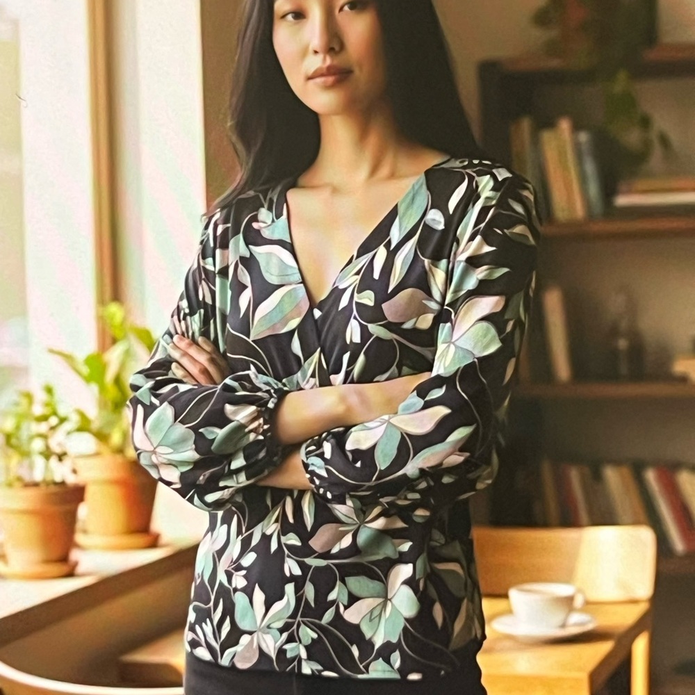 Alfani Black and Green Leaf Print Top